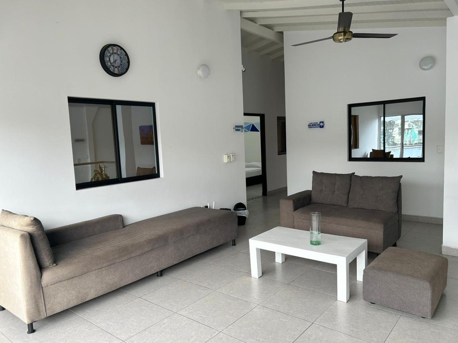 Hotel Puerto Azul Puerto Berrio Dış mekan fotoğraf