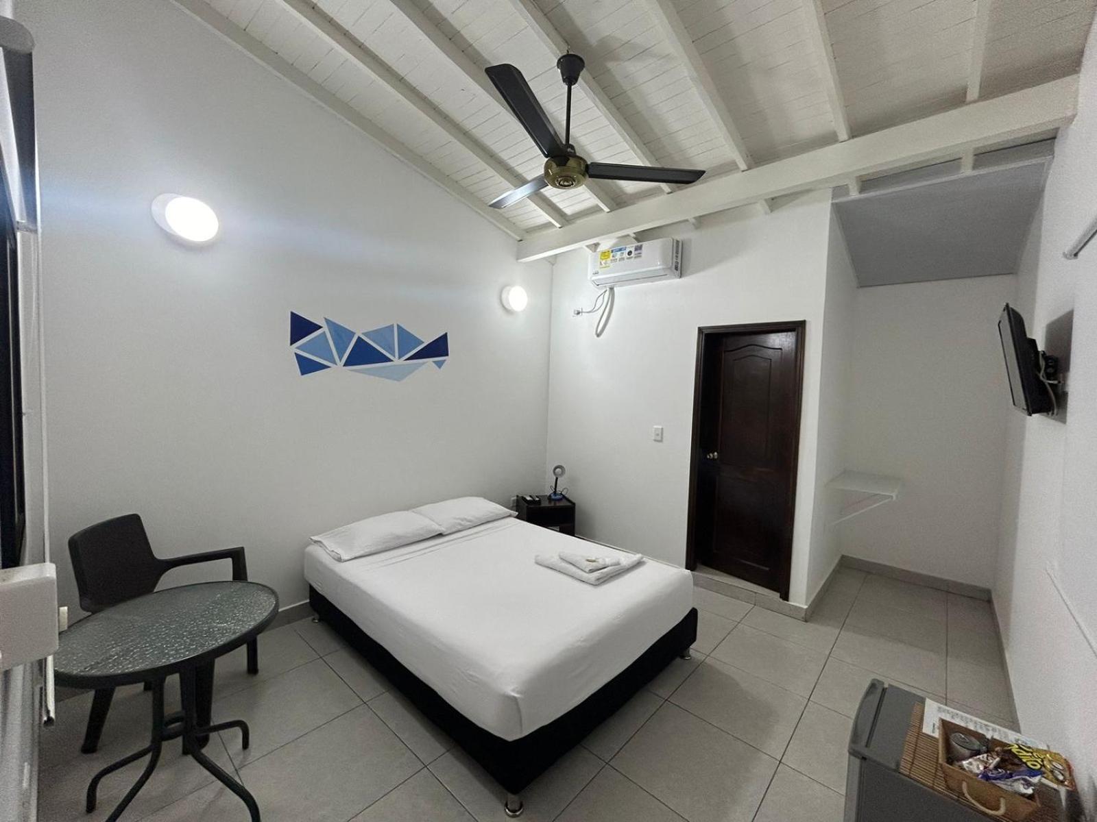 Hotel Puerto Azul Puerto Berrio Dış mekan fotoğraf