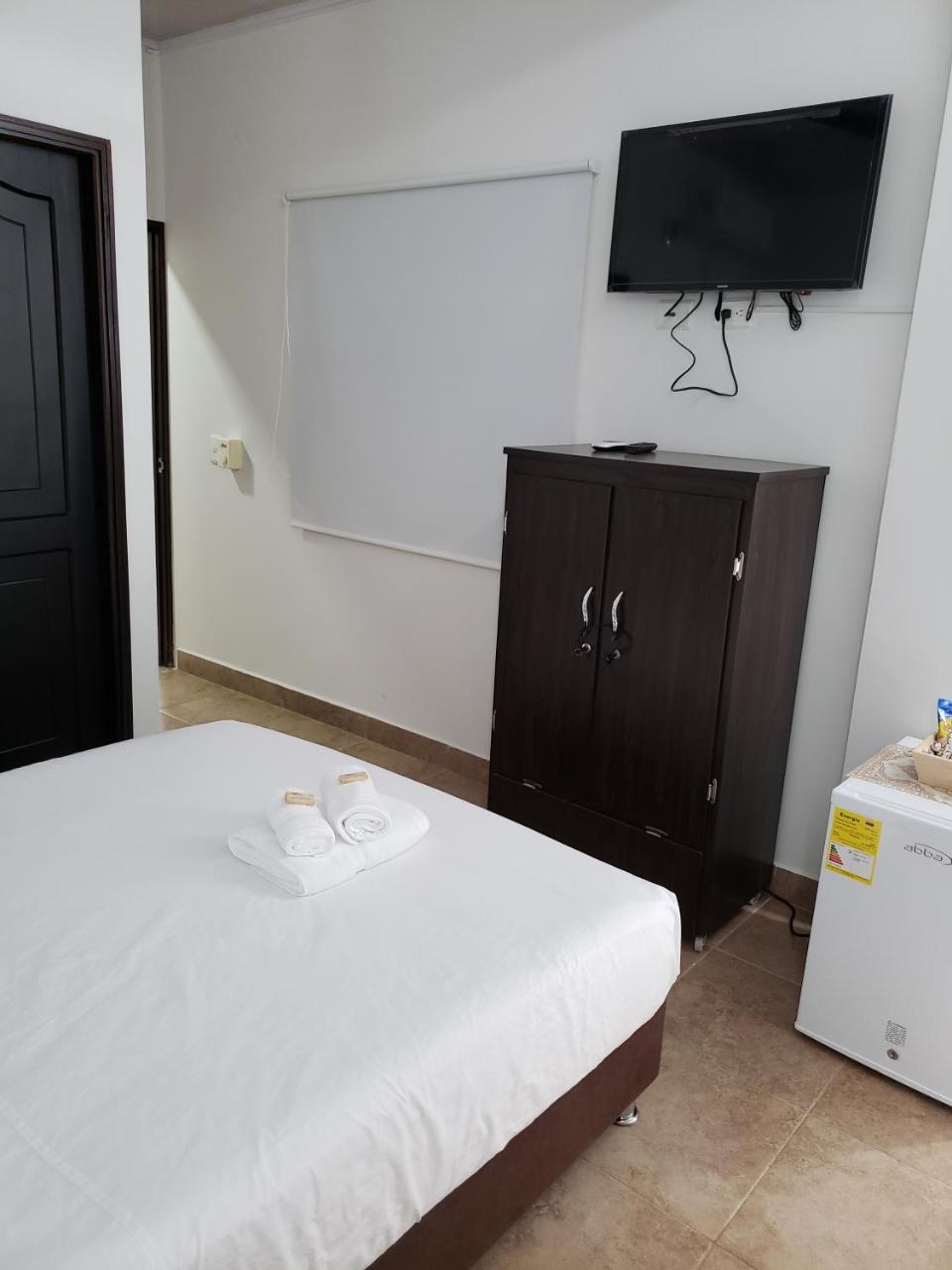 Hotel Puerto Azul Puerto Berrio Dış mekan fotoğraf